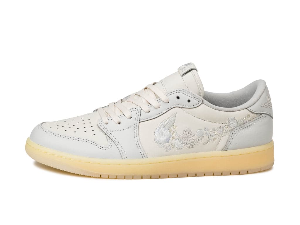 KICK-STEP x DARK Nike Retro Low "Rabit Floral Swoosh"