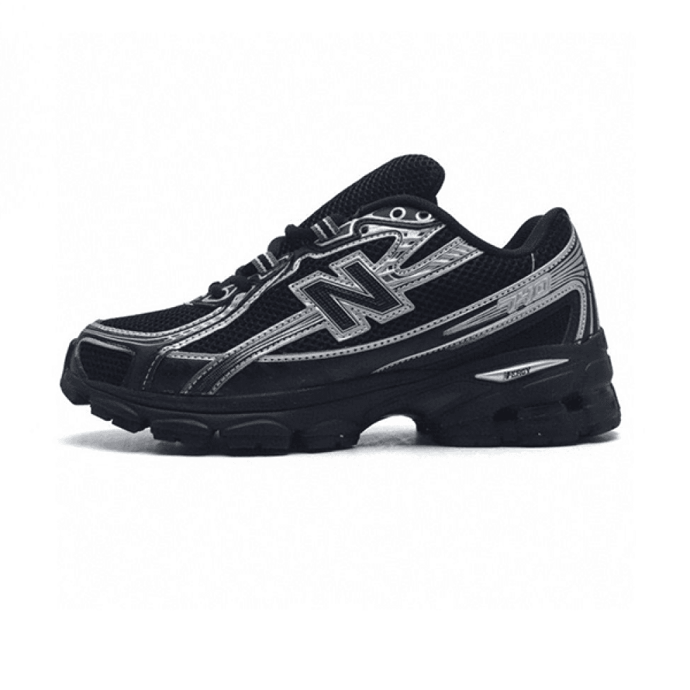 KICK-STEP x DARK New Balance "740"